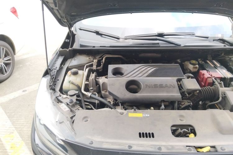 Used Nissan Sylphy 2023 1.6L CVT Smart Drive Version Engine Bay Right