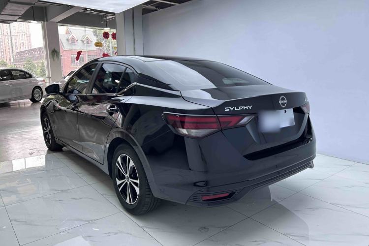 Used Nissan Sylphy 2023 1.6L CVT Enjoyment Edition Exterior 4