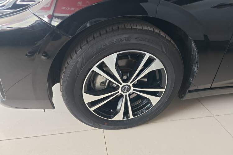 Used Nissan Sylphy 2023 1.6L CVT Enjoyment Edition Exterior 4