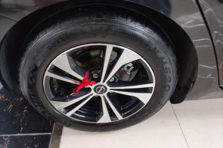 Used Nissan Sylphy 2023 1.6L CVT Enjoyment Edition Exterior 5