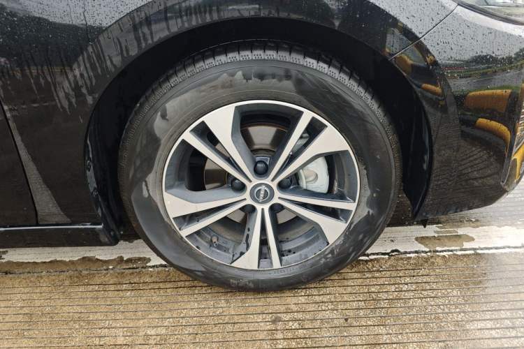 Used Nissan Sylphy 2023 1.6L CVT Enjoyment Edition Exterior 7
