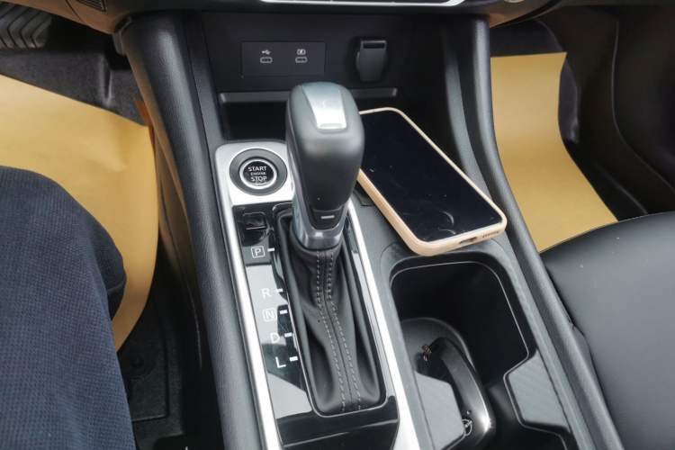 Used Nissan Sylphy 2023 1.6L CVT Enjoyment Edition Gear Lever