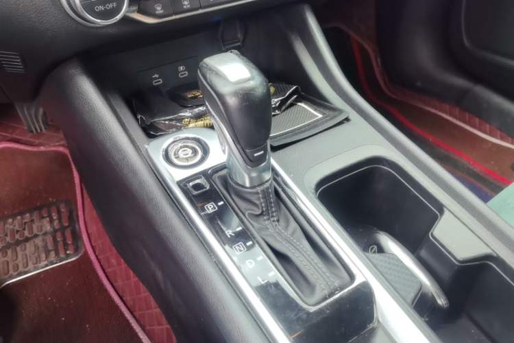 Used Nissan Sylphy 2023 1.6L CVT Smart Drive Version Gear Lever