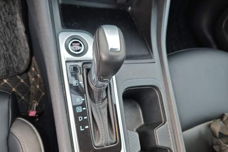 Used Nissan Sylphy 2023 1.6L CVT Enjoyment Edition Gear Lever