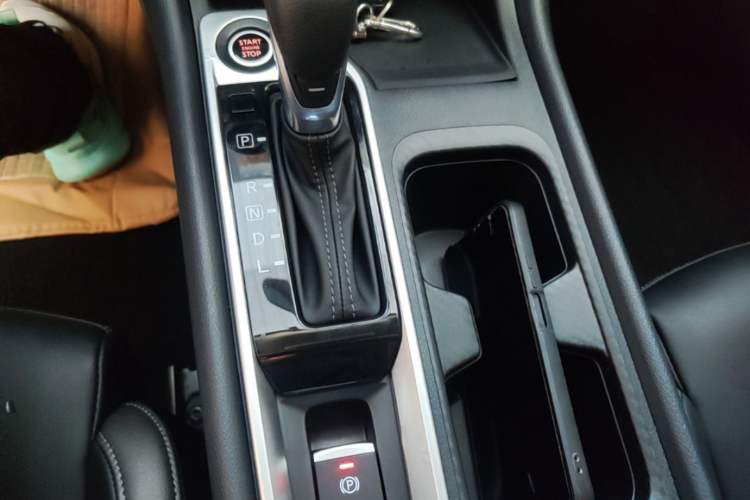 Used Nissan Sylphy 2023 Revised 1.6L CVT Enjoyment Edition Gear Lever