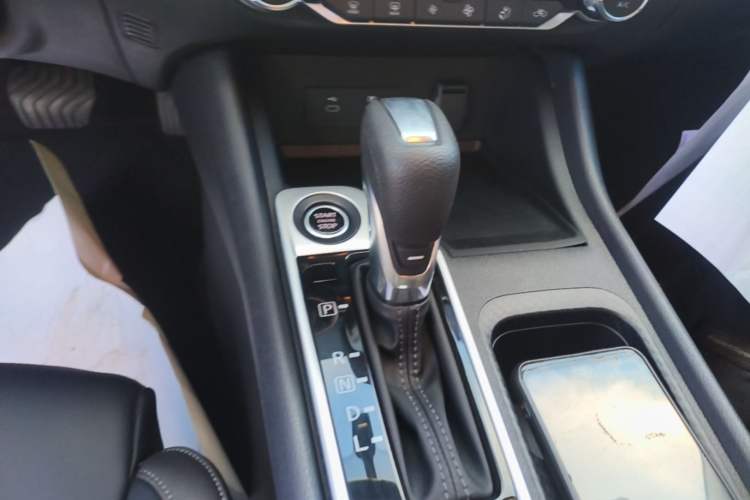 Used Nissan Sylphy 2023 Revised 1.6L CVT Enjoyment Edition Gear Lever