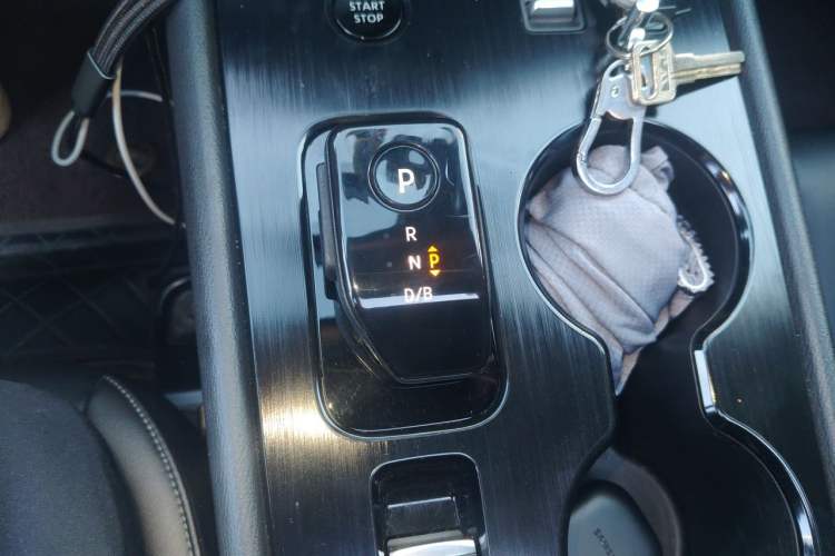 Used Nissan Sylphy 2023 Super Hybrid Electric Drive Super Smart Connectivity Plus Gear Lever