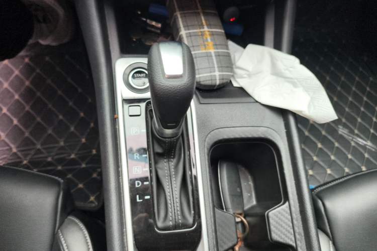 Used Nissan Sylphy 2023 Revised 1.6L CVT Enjoyment Edition Gear Lever