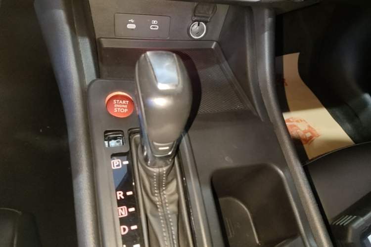 Used Nissan Sylphy 2023 1.6L CVT Enjoyment Edition Gear Lever