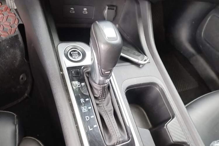 Used Nissan Sylphy 2023 1.6L CVT Enjoyment Edition Gear Lever