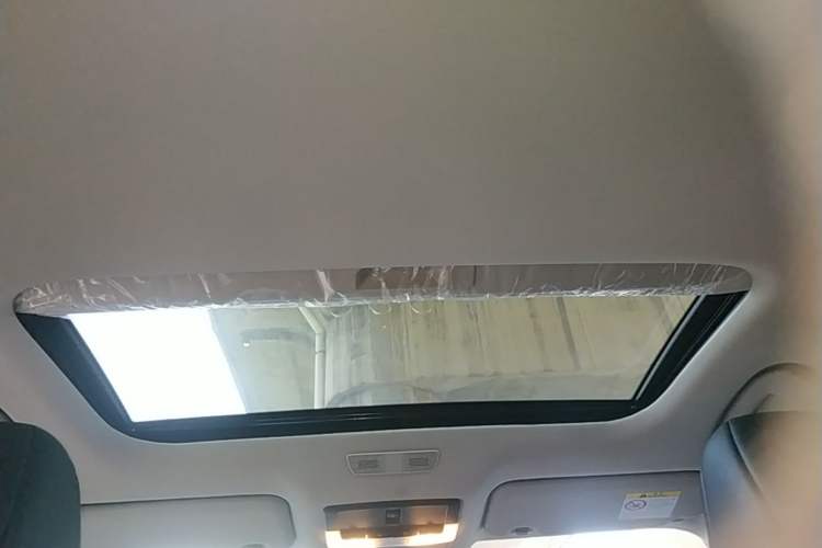 Used Nissan Sylphy 2023 1.6L CVT Enjoyment Edition Headliner