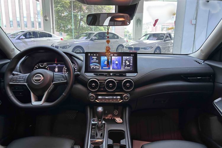 Used Nissan Sylphy 2023 1.6L CVT Enjoyment Edition Interior 5