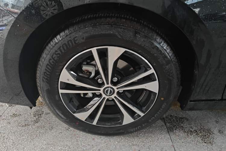 Used Nissan Sylphy 2023 Revised 1.6L CVT Enjoyment Edition Left Front Wheel Hub