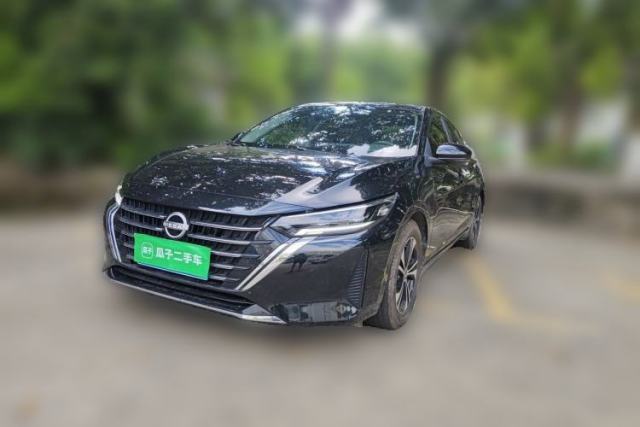 Nissan Sylphy 2023 1.6L CVT Enjoyment Edition مستعملة