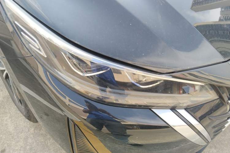 Used Nissan Sylphy 2023 1.6L CVT Smart Drive Version Right Front Headlight