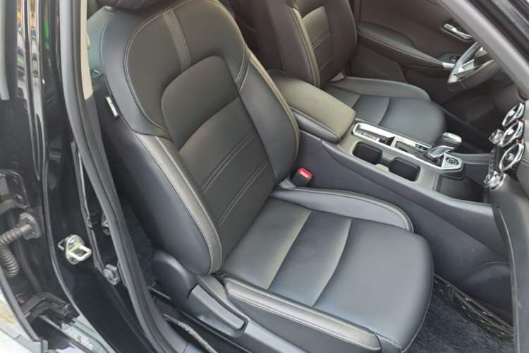 Used Nissan Sylphy 2023 1.6L CVT Enjoyment Edition Right Front Seat