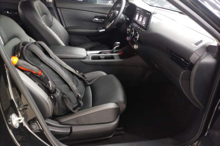 Used Nissan Sylphy 2023 1.6L CVT Enjoyment Edition Right Front Seat