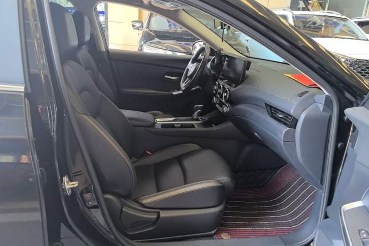 Used Nissan Sylphy 2023 1.6L CVT Enjoyment Edition Right Front Seat