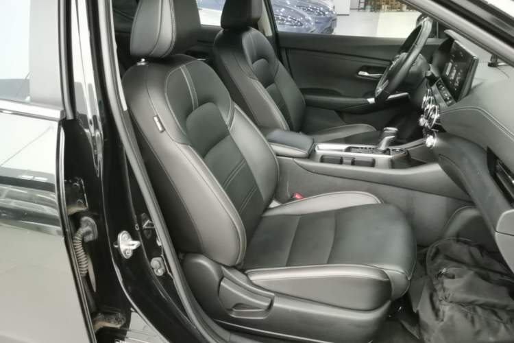 Used Nissan Sylphy 2023 1.6L CVT Enjoyment Edition Right Front Seat