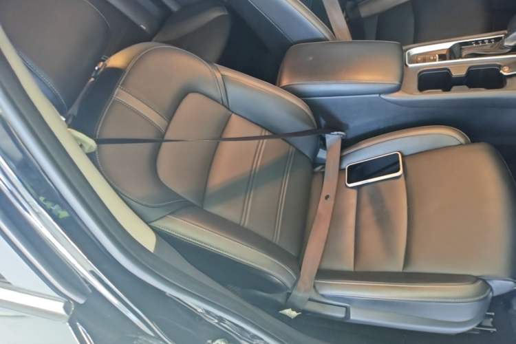 Used Nissan Sylphy 2023 1.6L CVT Enjoyment Edition Right Front Seat