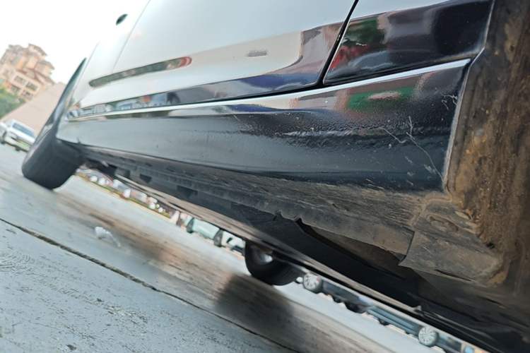 Used Nissan Sylphy 2023 1.6L CVT Enjoyment Edition Right Side Sill