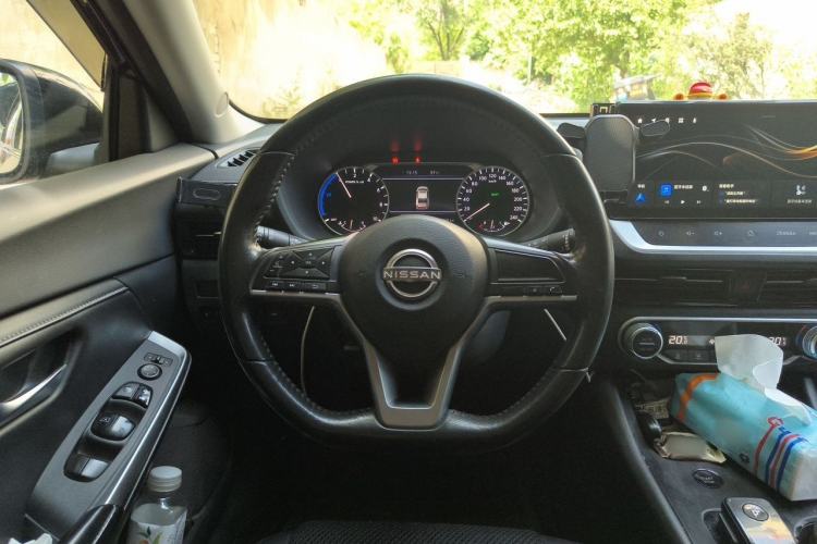 Used Nissan Sylphy 2023 Super Hybrid Electric Drive Super Smart Connectivity Plus Steering Wheel