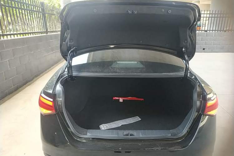 Used Nissan Sylphy 2023 1.6L CVT Enjoyment Edition Trunk