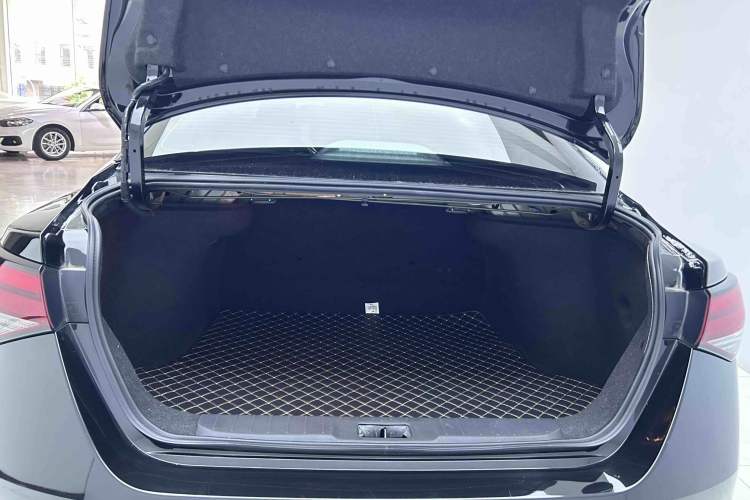 Used Nissan Sylphy 2023 1.6L CVT Enjoyment Edition Trunk