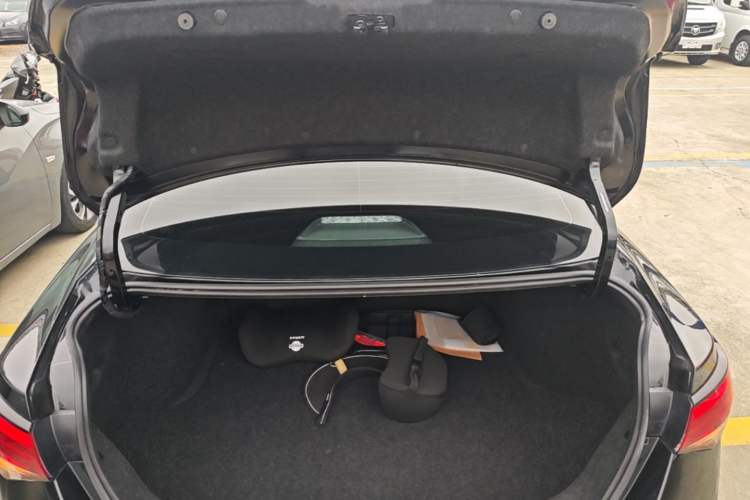 Used Nissan Sylphy 2023 Revised 1.6L CVT Enjoyment Edition Trunk
