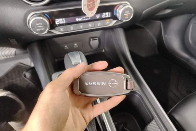 Used Nissan Sylphy 2023 Revised Version 1.6L CVT Intelligent Driving Edition Vehicle Key