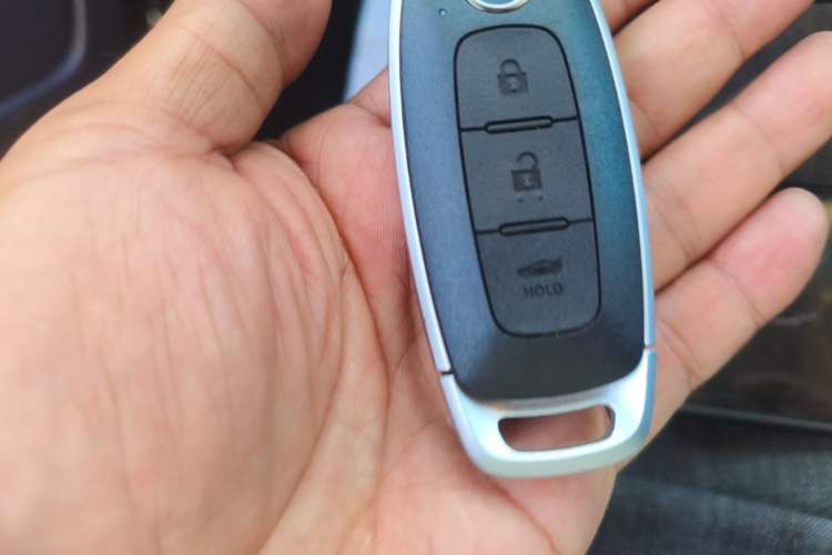 Used Nissan Sylphy 2023 Revised 1.6L CVT Enjoyment Edition Vehicle Key