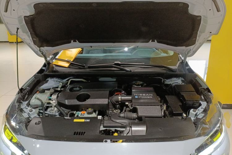 Used Nissan Sylphy 2023 Super Hybrid Electric Drive Ultra-Luxury Model Engine Bay