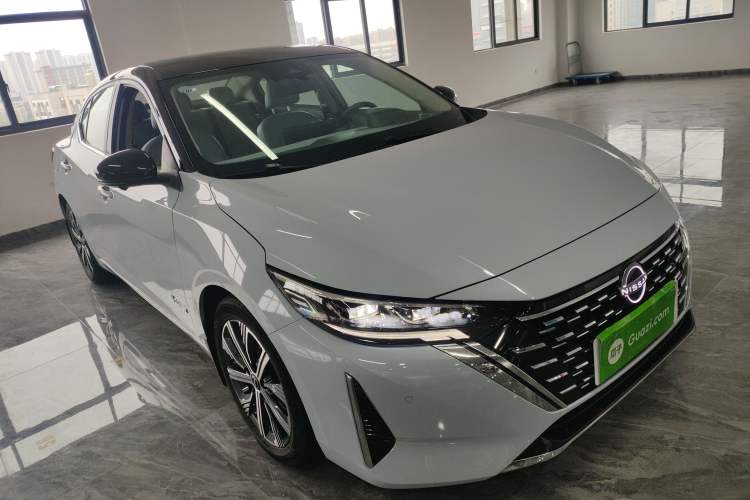 Used Nissan Sylphy 2023 Super Hybrid Electric Drive Ultra-Luxury Model Front Right 45 Deg