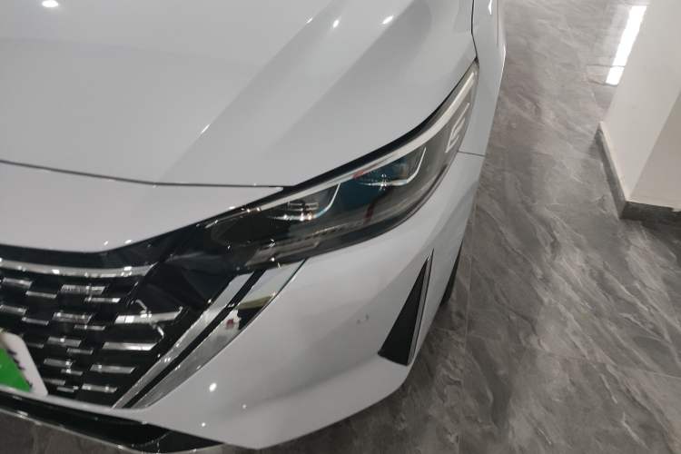 Used Nissan Sylphy 2023 Super Hybrid Electric Drive Ultra-Luxury Model Left Front Headlight