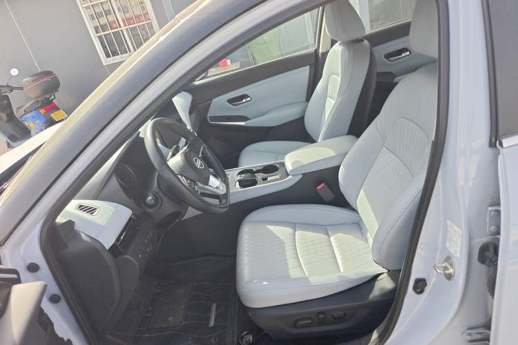 Used Nissan Sylphy 2023 Super Hybrid Electric Drive Ultra-Luxury Model Left Front Seat