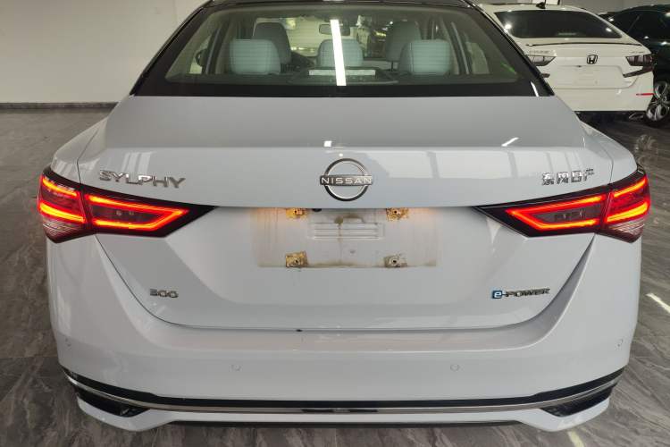 Used Nissan Sylphy 2023 Super Hybrid Electric Drive Ultra-Luxury Model Rear
