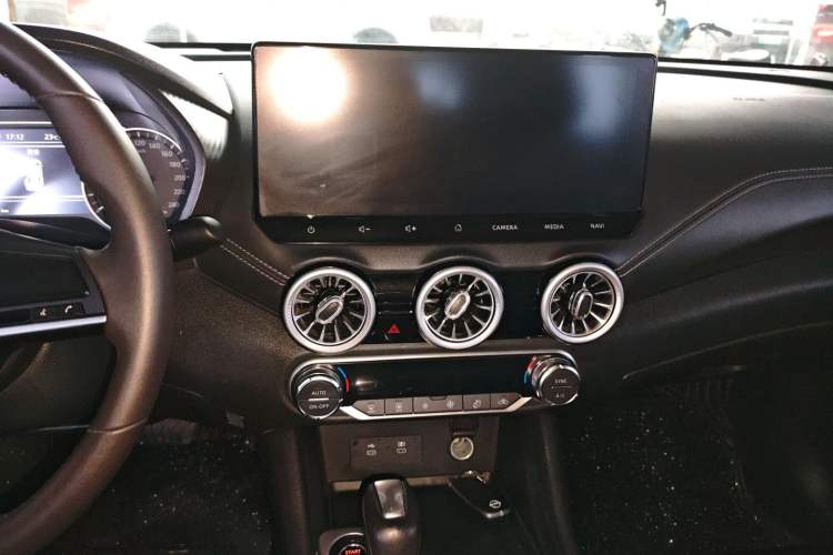 Used Nissan Sylphy 2023 1.6L CVT Enjoyment Edition Audio And AC Panel
