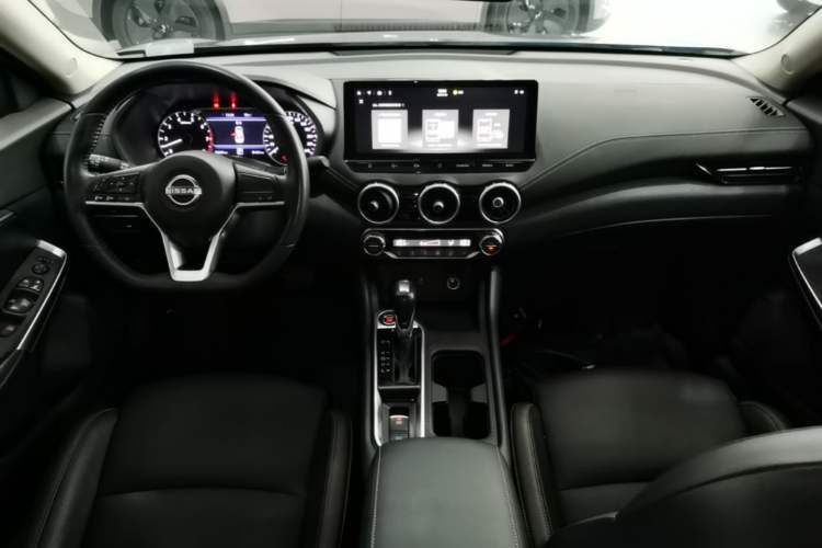Used Nissan Sylphy 2023 1.6L CVT Enjoyment Edition Center Console