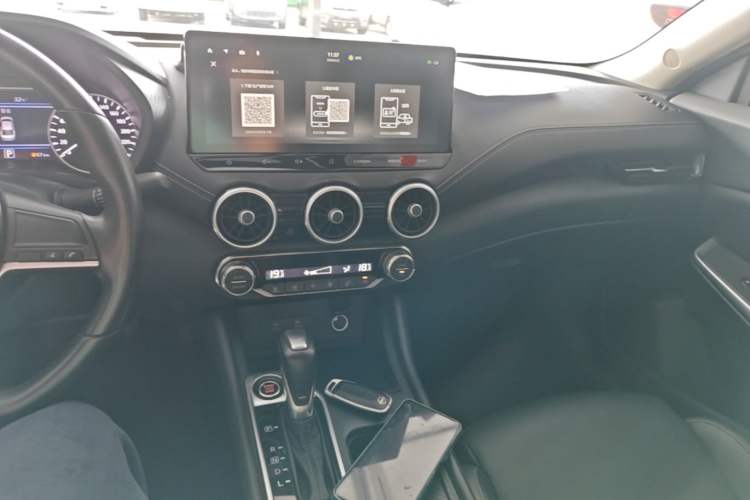 Used Nissan Sylphy 2023 1.6L CVT Enjoyment Edition Center Console