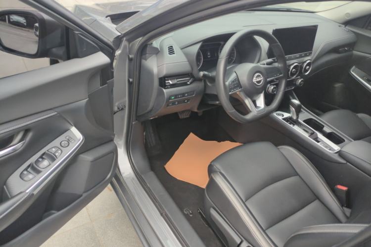 Used Nissan Sylphy 2023 1.6L CVT Enjoyment Edition Driver Seat