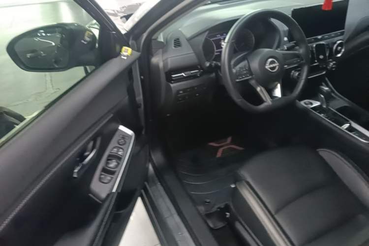 Used Nissan Sylphy 2023 1.6L CVT Enjoyment Edition Driver Seat