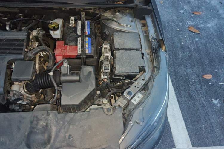 Used Nissan Sylphy 2023 1.6L CVT Enjoyment Edition Engine Bay Left