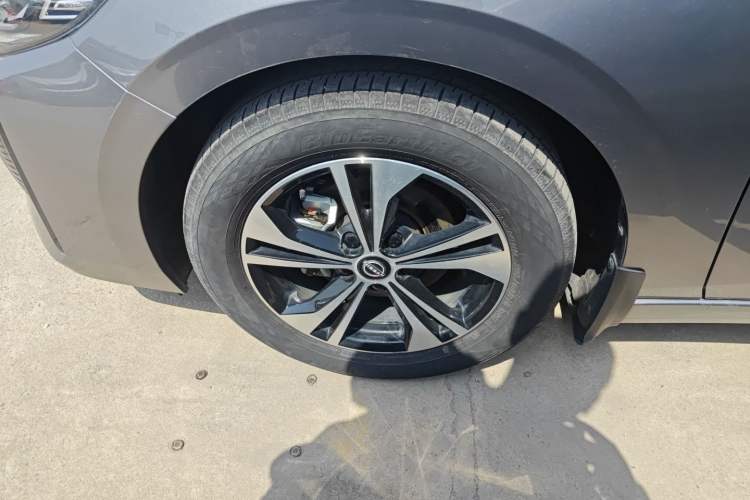 Used Nissan Sylphy 2023 1.6L CVT Enjoyment Edition Exterior 7