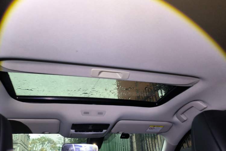 Used Nissan Sylphy 2023 Revised 1.6L CVT Enjoyment Edition Headliner
