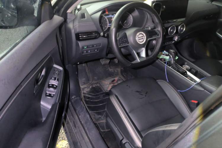 Used Nissan Sylphy 2023 Revised 1.6L CVT Enjoyment Edition Interior 3