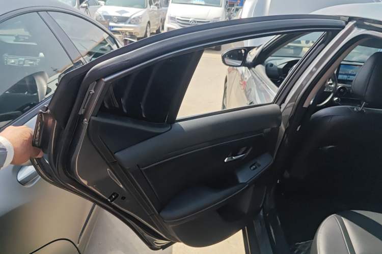 Used Nissan Sylphy 2023 1.6L CVT Enjoyment Edition Interior 8