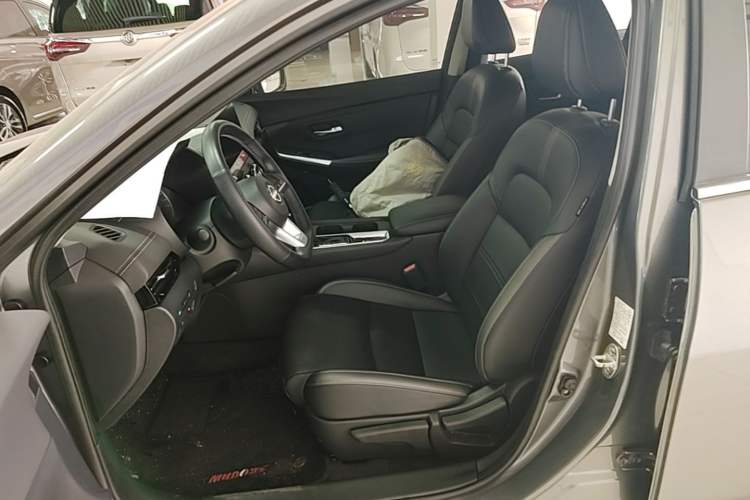 Used Nissan Sylphy 2023 1.6L CVT Enjoyment Edition Left Front Seat