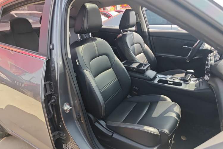 Used Nissan Sylphy 2023 1.6L CVT Enjoyment Edition Right Front Seat