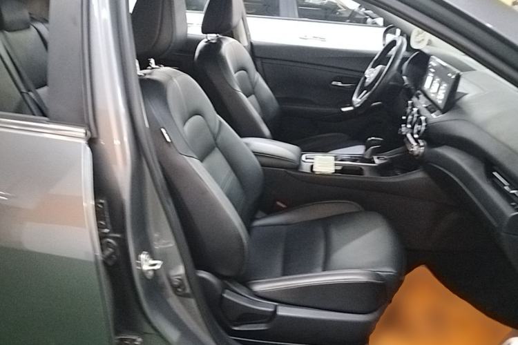 Used Nissan Sylphy 2023 1.6L CVT Enjoyment Edition Right Front Seat