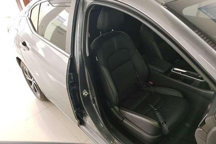 Used Nissan Sylphy 2023 1.6L CVT Enjoyment Edition Right Front Seat